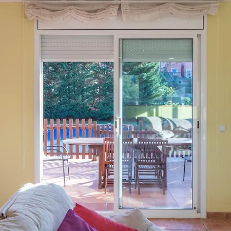 Casa Con Piscina *