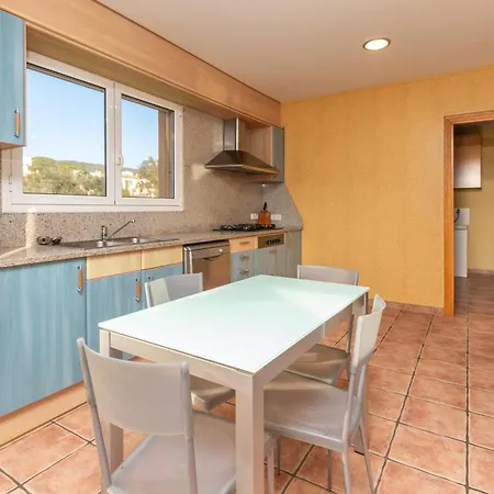 Casa Con Piscina *
